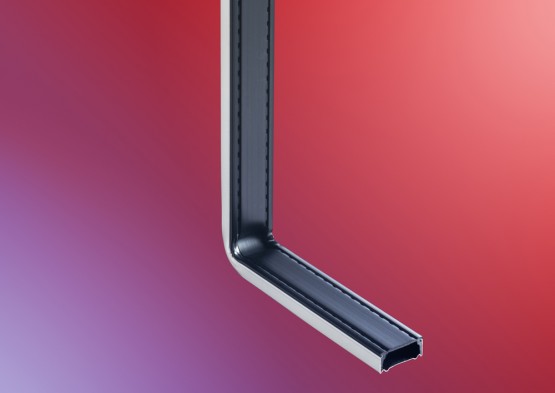 Chromatech Ultra  spacer profile H 7 Black 9004