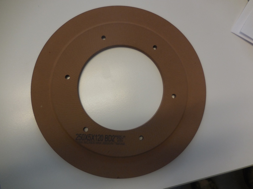 POLIRKA INC. "V" 250X5X120 BD2 + 6LUKENJ DENVER