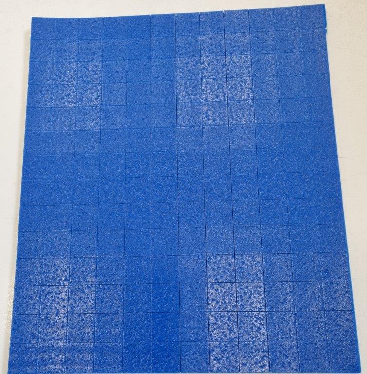 PVC Distančniki Plavi Na Listu 18x18x4mm &quot;18516kos&quot; Z-BCC-00002-18184BLU