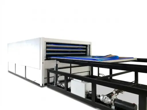 LAM-VN - single-chamber convection kiln with four trays and motorised lift